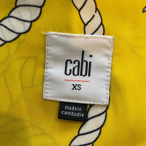 Cabi Reef Knot Blouse #5707 Plunging V-Neck Fitted Waist Bell Sleeve Top XS - Picture 4 of 8